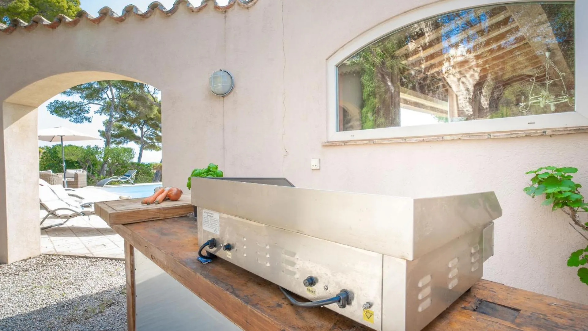 Holiday Home La Crischona - Lis185 By Interhome لي إيسامبر