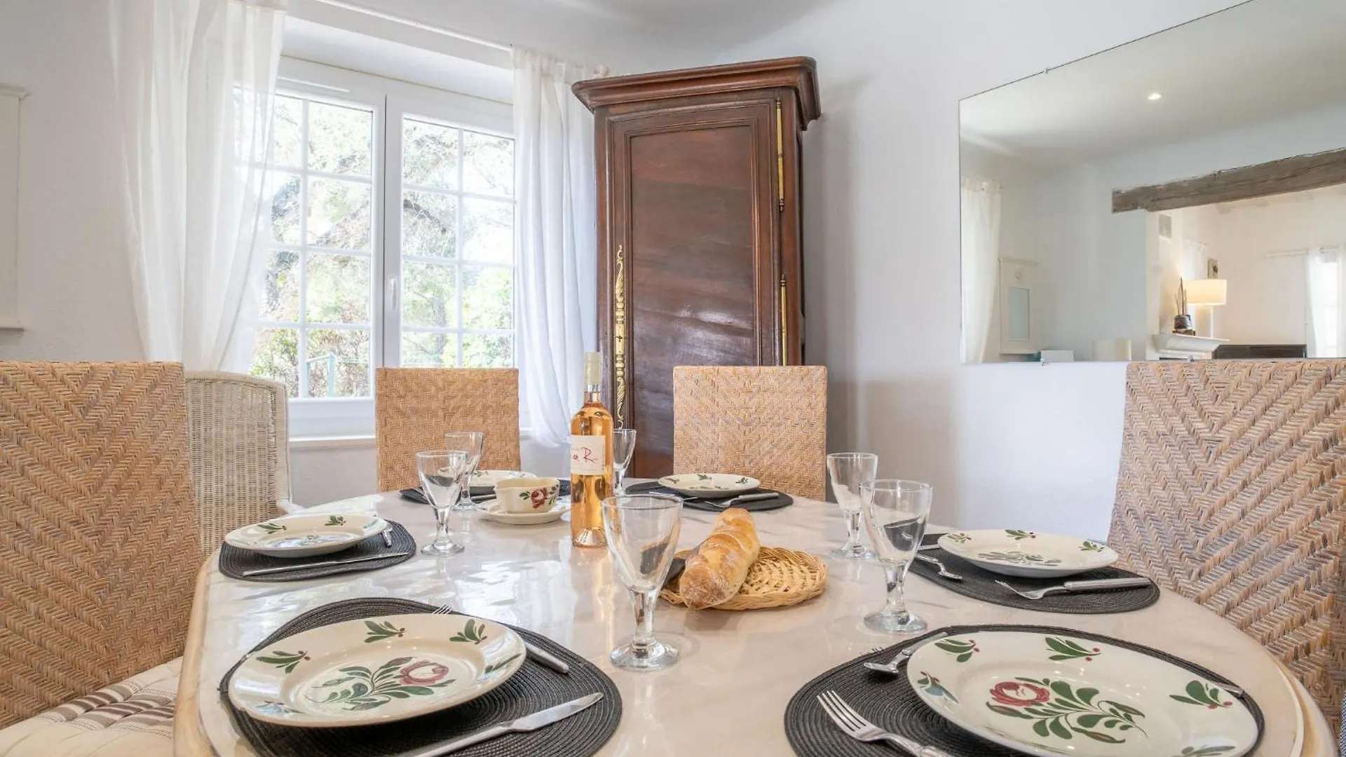 Holiday Home La Crischona - Lis185 By Interhome لي إيسامبر