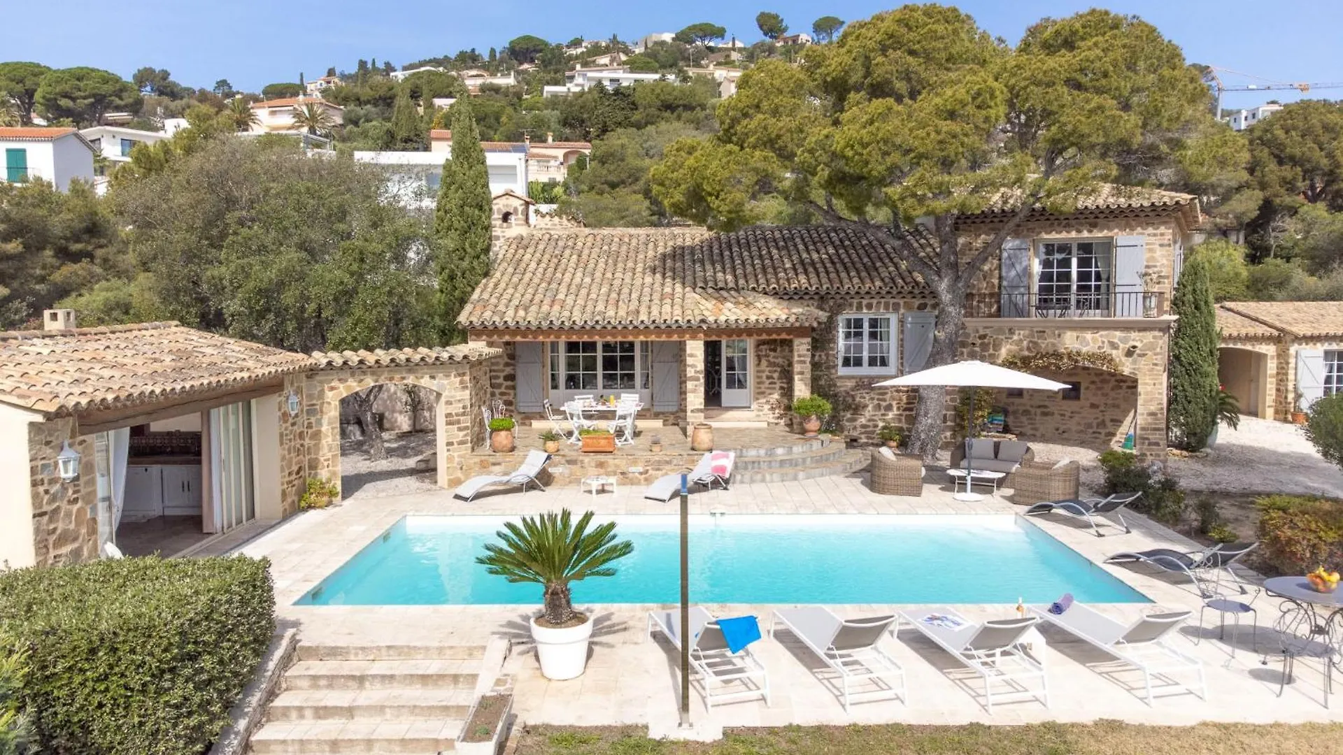 Holiday Home La Crischona - Lis185 By Interhome لي إيسامبر